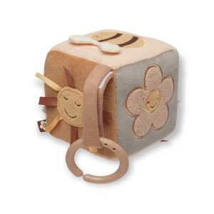 Cube d’activités | Spring garden