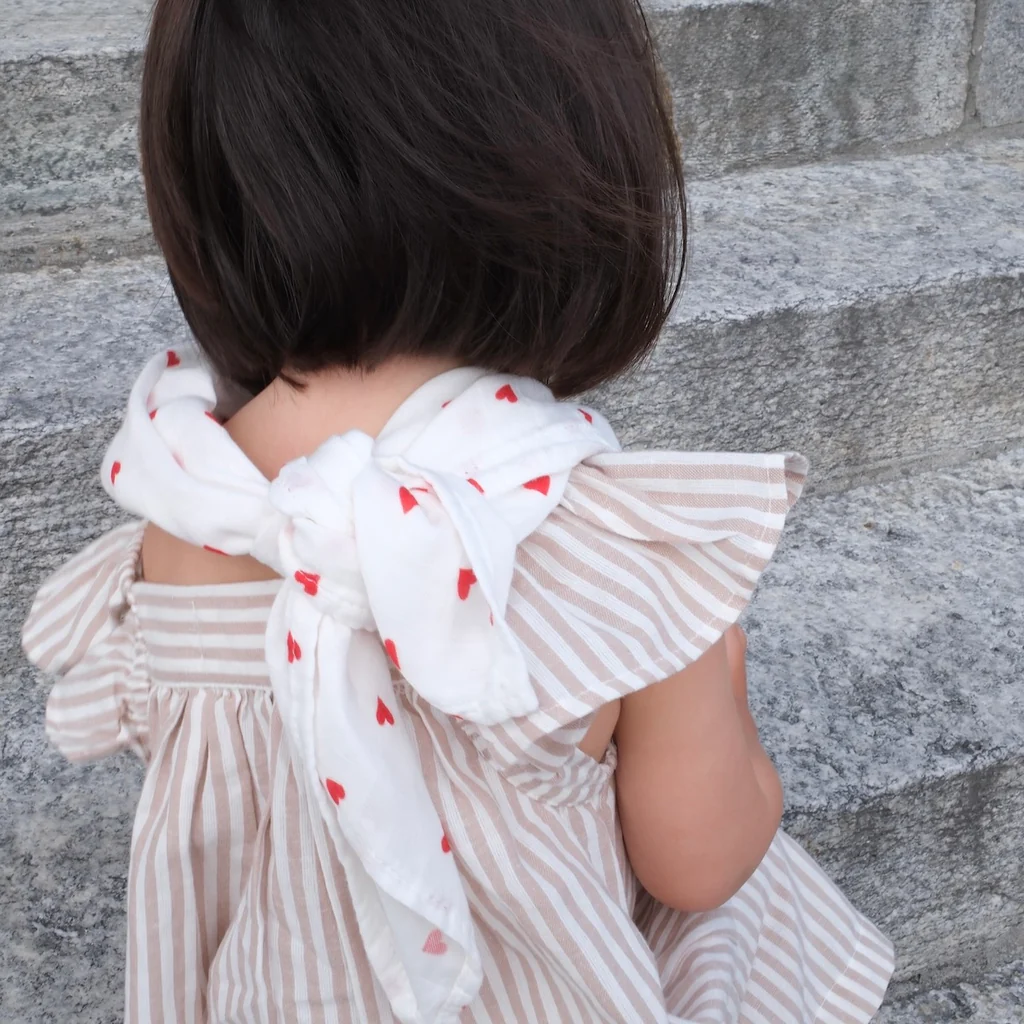 Foulard bandana en coton bio JOLI NOUS enfant et adulte – Image 2