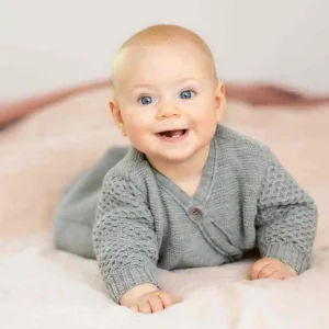 Gigoteuse avec manches longues DISANA en laine tricotée