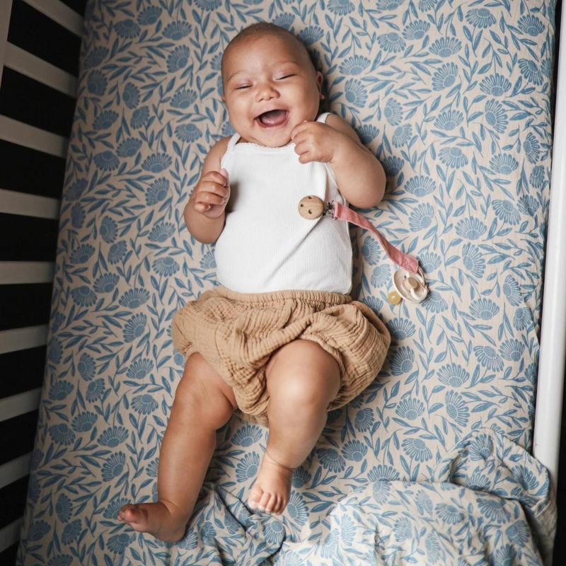 Maxi lange en coton Blue Flowers l Mushie – Image 2