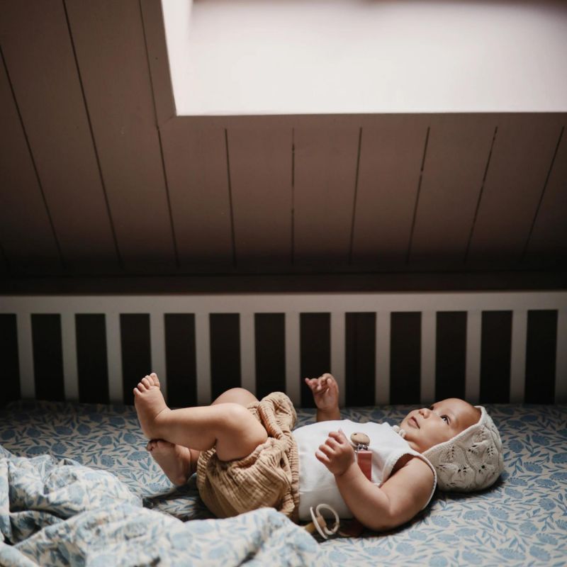 Maxi lange en coton Blue Flowers l Mushie – Image 3